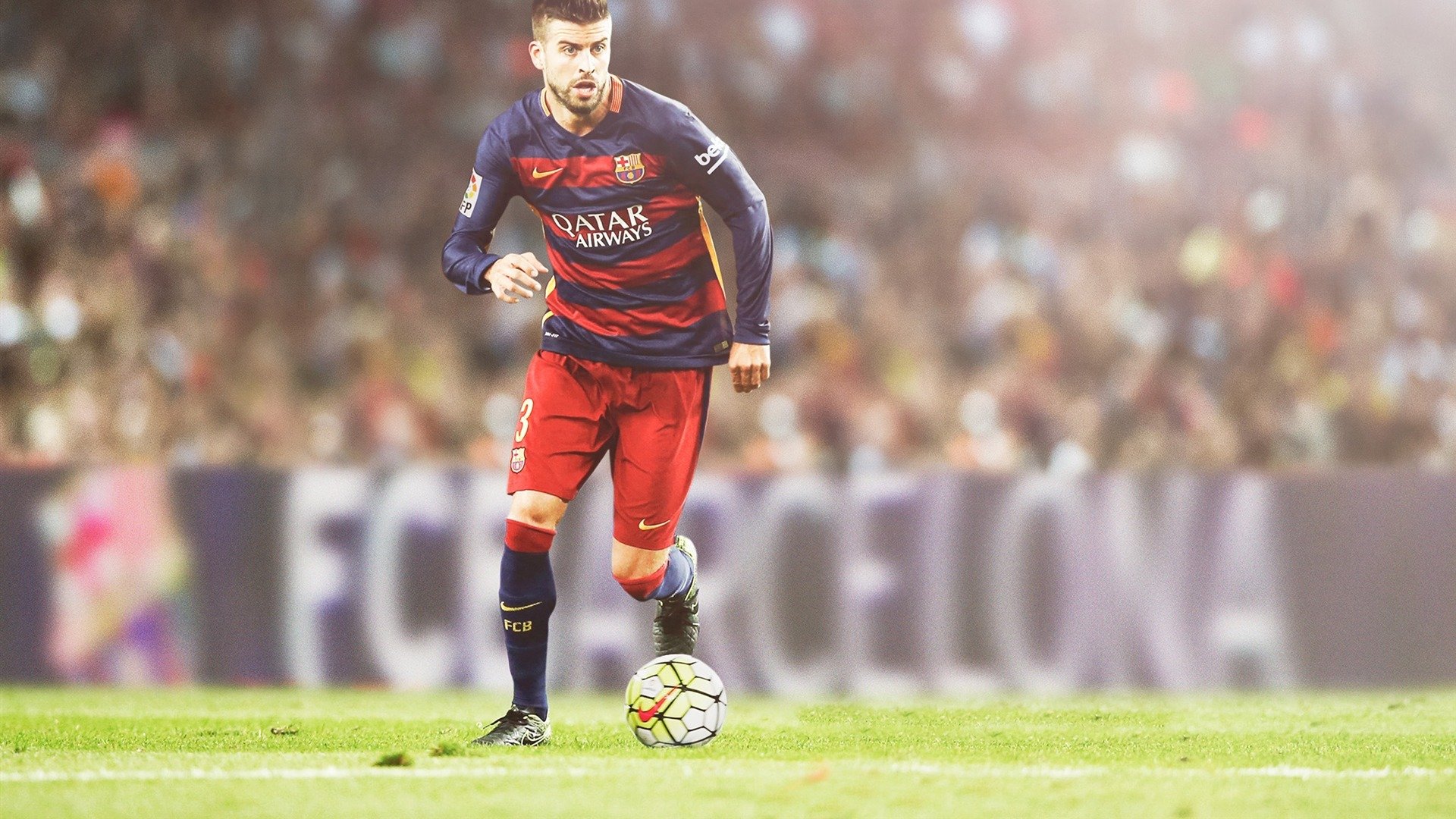 拜仁连续逼抢打乱对手出球节奏,拜仁进攻战术